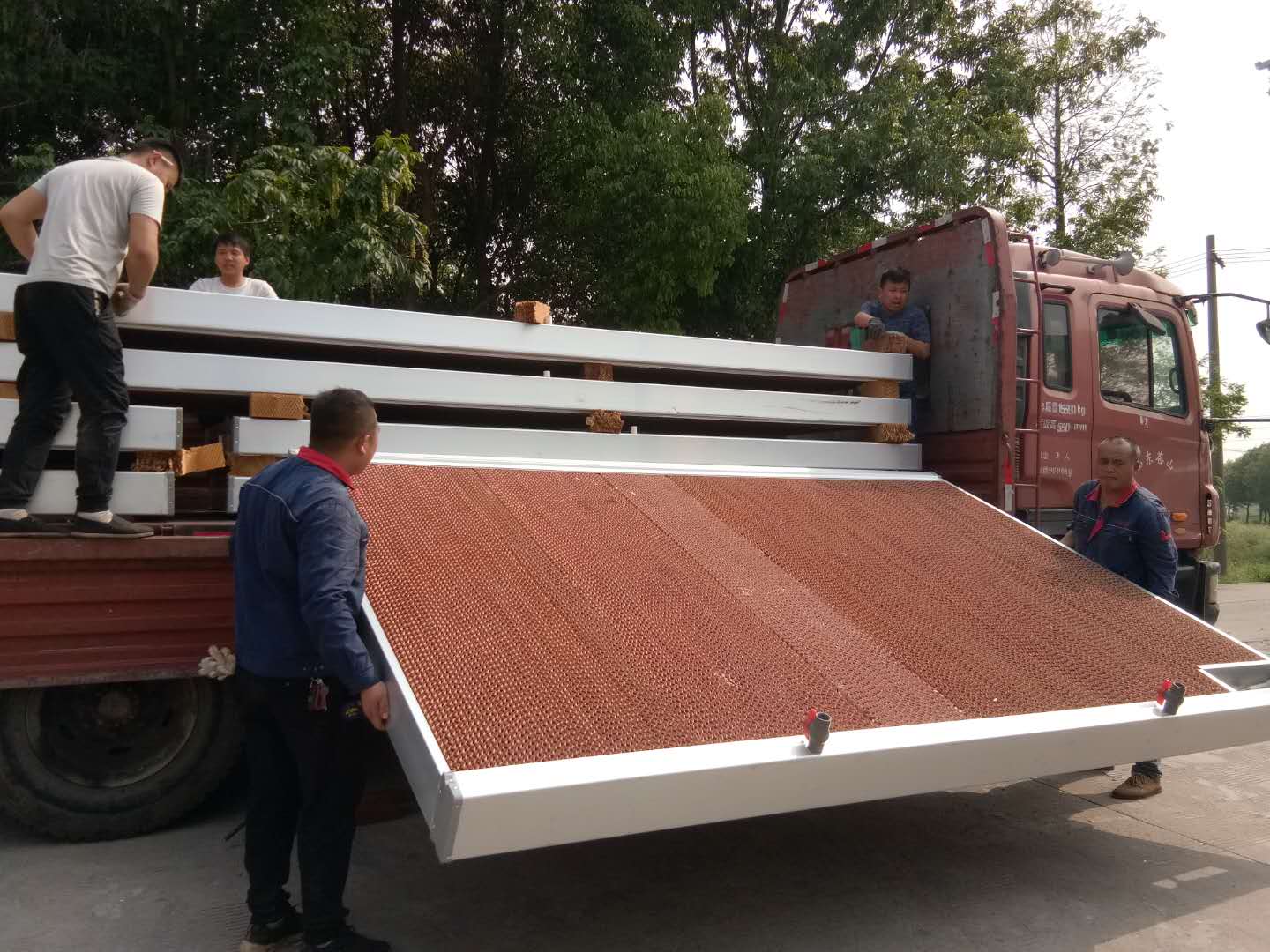 上千家工厂都在用的——耀先环保无味本色湿帘